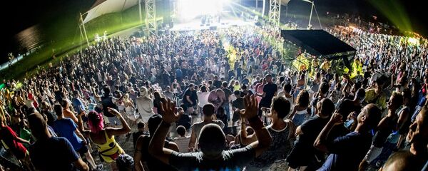 ელექტრონული მუსიკის ფესტივალი EchoWaves ელექტრონული მუსიკის ფესტივალი EchoWaves - Sputnik საქართველო