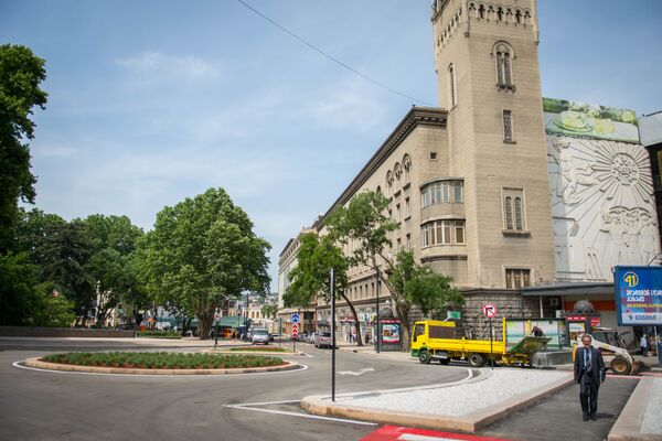 После завершения проекта в Тбилиси появится еще одна пешеходная зона, которая включает площадь Орбелиани, часть улиц Атонели, Пурцеладзе и Пхови - Sputnik Грузия