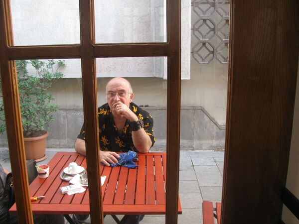 მინისტრის ყოფილი მოადგილე, რომელმაც ხატვა პაბლო პიკასოს გამოცხადების შემდეგ დაიწყო - Sputnik საქართველო