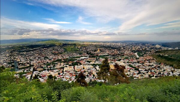 Вид на город Тбилиси с Мтацминда - Sputnik Грузия