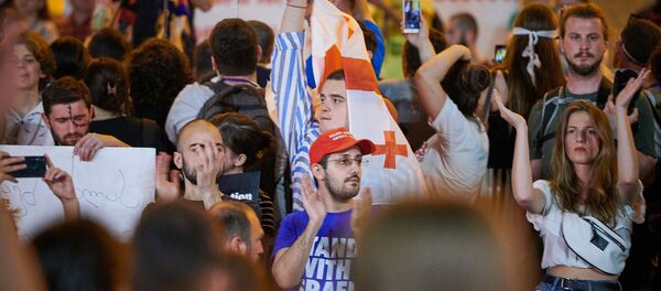 აქცია პარლამენტთან აქცია პარლამენტთან - Sputnik საქართველო