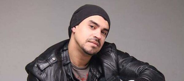 Актер Азербайджанского государственного академического русского драматического театра им. Самеда Вургуна Теймур Рагимов - Sputnik Грузия