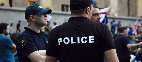 Полиция на акции протеста у парламента Грузии - Sputnik Грузия