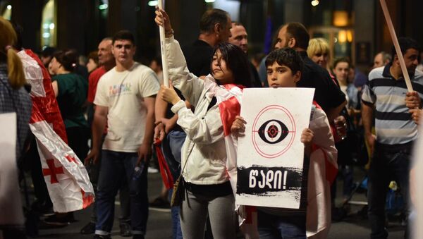 Акция протеста у парламента Грузии - Sputnik Грузия