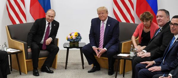Президент РФ Владимир Путин и президент США Дональд Трамп Президент РФ Владимир Путин и президент США Дональд Трамп - Sputnik Грузия