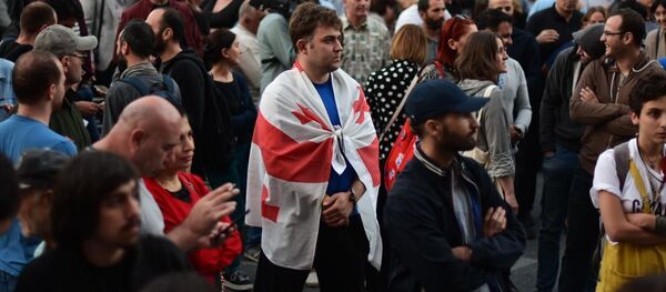 Акция протеста у парламента Грузии - Sputnik Грузия