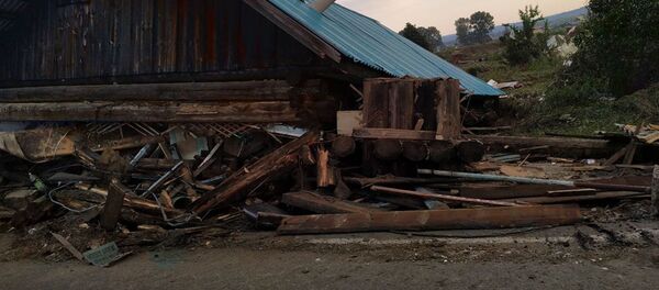 Ситуация в зоне подтопления в Иркутской области Ситуация в зоне подтопления в Иркутской области - Sputnik Грузия