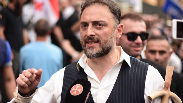 Бизнесмен Леван Васадзе на акции протеста против парада гордости - Sputnik Грузия