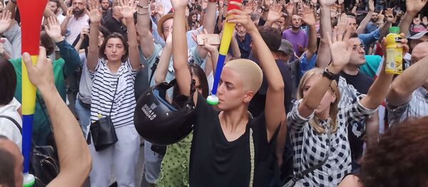 ლგბტ-პრაიდის მონაწილეები თბილისში ლგბტ-პრაიდის მონაწილეები თბილისში - Sputnik საქართველო