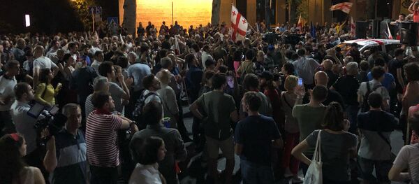 საპროტესტო აქციები თბილისში: რა ხდება რუსთაველის გამზირზე - Sputnik საქართველო