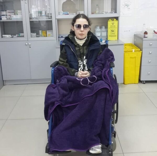 „ჩემს შვილს სიცოცხლე სწყურია, ოღონდ ტკივილების გარეშე“: 23 წლის გოგოს მძიმე ცხოვრება „ჩემს შვილს სიცოცხლე სწყურია, ოღონდ ტკივილების გარეშე“: 23 წლის გოგოს მძიმე ცხოვრება - Sputnik საქართველო