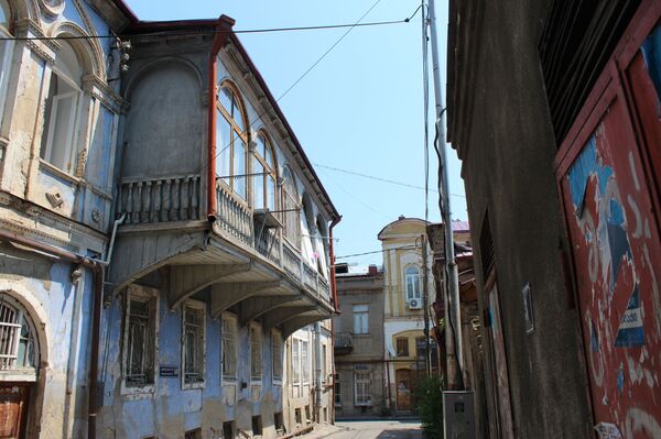 Тбилисские балконы и веранды – сцены из городской жизни - Sputnik Грузия