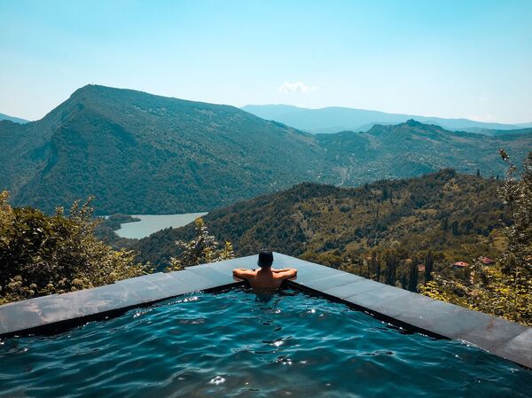 დაზოგეთ თქვენი ფინანსები - ქართველი მოგზაური გირჩევთ, როგორ იმოგზაუროთ იაფად დაზოგეთ თქვენი ფინანსები - ქართველი მოგზაური გირჩევთ, როგორ იმოგზაუროთ იაფად - Sputnik საქართველო