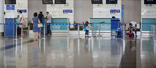 Стойки регистрации в тбилисском международном аэропорту - Sputnik Грузия