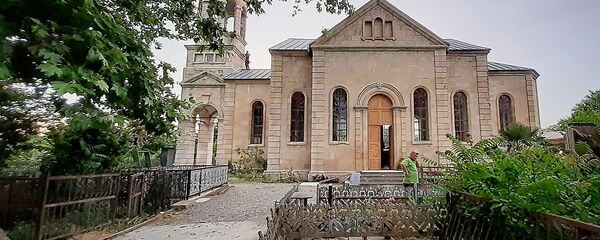 Восстановленная церковь Святых Квирике и Ивлиты в селе Ткачири в Имерети Восстановленная церковь Святых Квирике и Ивлиты в селе Ткачири в Имерети - Sputnik საქართველო