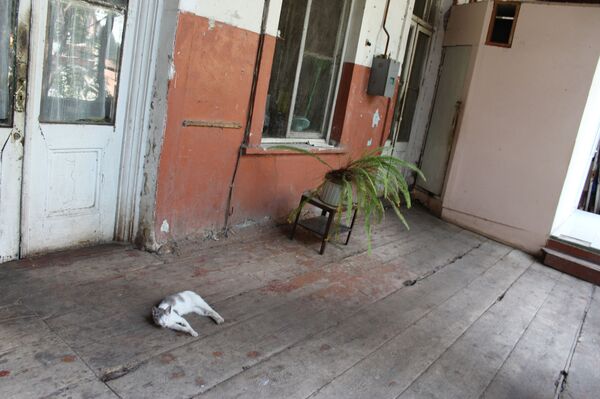 Дом со свечами на тифлисской Уолл-стрит: как рушится история города - Sputnik Грузия