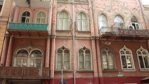 Дом со свечами на тифлисской Уолл-стрит: как рушится история города - Sputnik Грузия