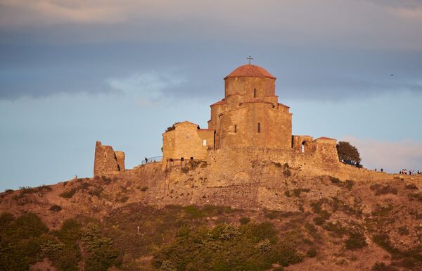 Грузия в октябре 2019: погода, отели, лучшие туры и направления - Sputnik Грузия