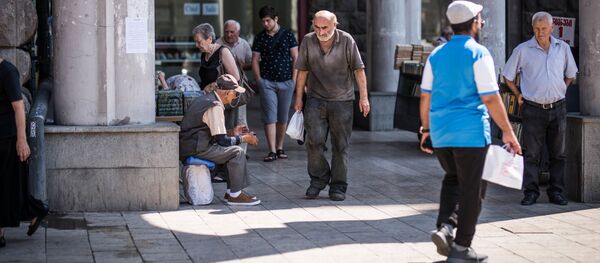 Жители столицы Грузии за работой. Утро в городе - Sputnik Грузия