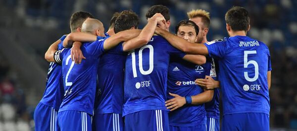 Футбольный матч между клубами Динамо и Габала Футбольный матч между клубами Динамо и Габала - Sputnik Грузия