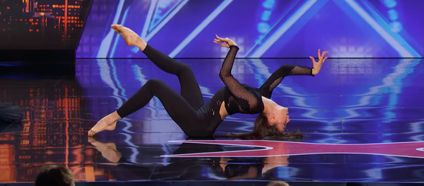 Необычная танцовщица из Украины шокировала публику на шоу талантов в США – видео - Sputnik Грузия