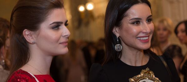 თინა კანდელაკი შვილთან ერთად თინა კანდელაკი შვილთან ერთად - Sputnik საქართველო