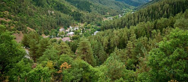 Курортный поселок Абастумани в Адигенском районе Курортный поселок Абастумани в Адигенском районе - Sputnik Грузия