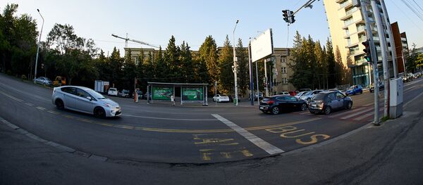 შუქნიშანი ვაკეში შუქნიშანი ვაკეში - Sputnik საქართველო