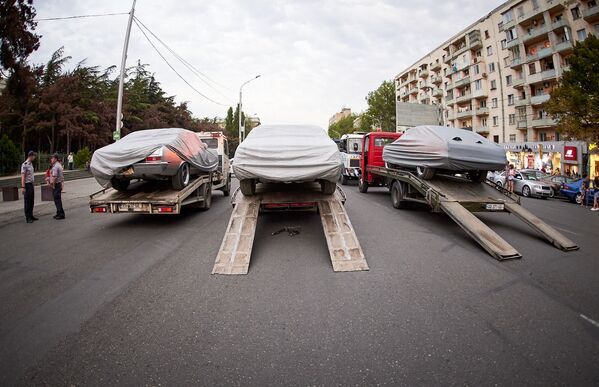Главные автомобили Форсаж 9, которые жители Тбилиси во время съемок смогут увидеть уже с понедельника - Sputnik Грузия