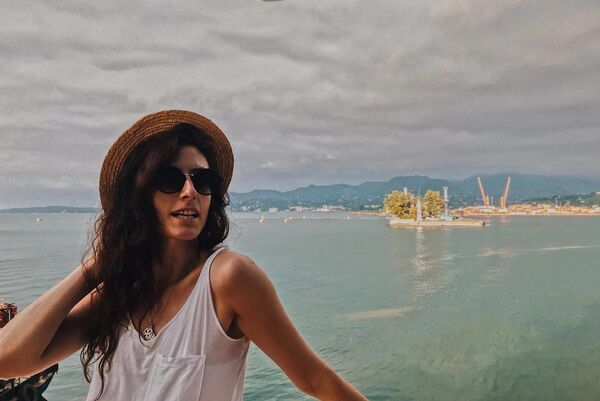 ბლოგერი, რომელიც ყველა იარაღიდან ისვრის, სამი ბრძენი მაიმუნის პრინციპი და ვიკინგების კრედო ბლოგერი, რომელიც ყველა იარაღიდან ისვრის, სამი ბრძენი მაიმუნის პრინციპი და ვიკინგების კრედო - Sputnik საქართველო