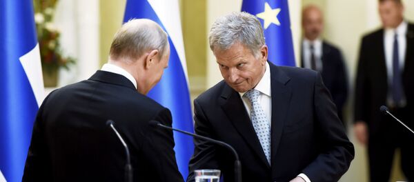 Президент России Владимир Путин и президент Финляндии Саули Ниинистё - Sputnik Грузия