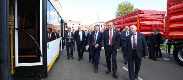 მამუკა ბახტაძე მინსკის საავტომობილო ქარხანაში მამუკა ბახტაძე მინსკის საავტომობილო ქარხანაში - Sputnik საქართველო