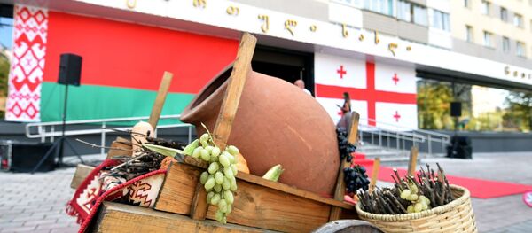 ბელარუსის დედაქალაქში „ქართული სახლი“ გაიხსნა ბელარუსის დედაქალაქში „ქართული სახლი“ გაიხსნა - Sputnik საქართველო