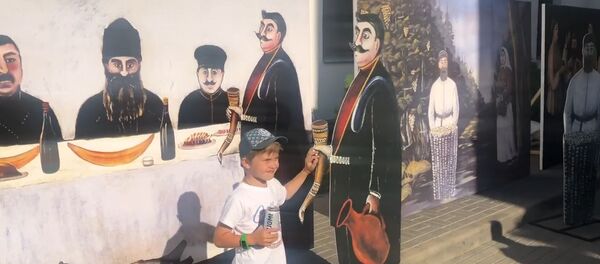 Ежегодный фестиваль Тбилисоба в Минске - видео - Sputnik Грузия