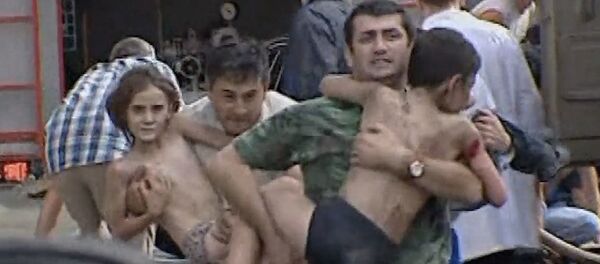 Трагедии в Беслане – 15 лет. Кадры из архива - видео - Sputnik Грузия