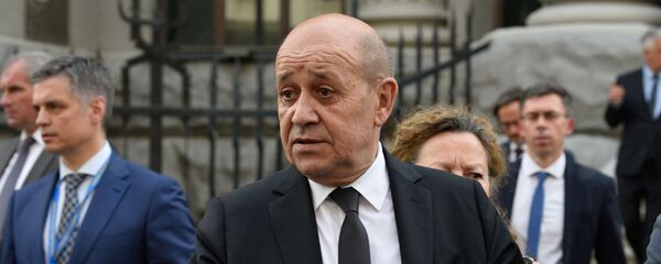 Министр Европы и иностранных дел Франции Жан-Ив ле Дриан  - Sputnik Грузия