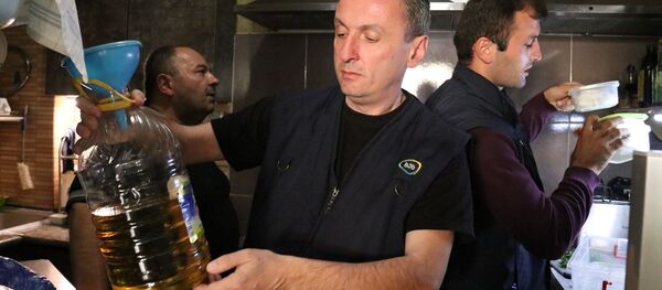 სურსათის ეროვნულმა სააგენტომ თბილისში 57 ობიექტი შეამოწმა სურსათის ეროვნულმა სააგენტომ თბილისში 57 ობიექტი შეამოწმა - Sputnik საქართველო