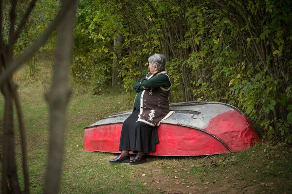 Такая сильная любовь: влюбленный грузин превратил мусорную свалку в живописное озеро - Sputnik Грузия