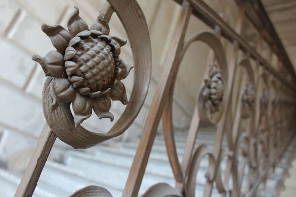 Пароход с подсолнухами: история Доходного дома тифлисского нефтяного магната - Sputnik Грузия