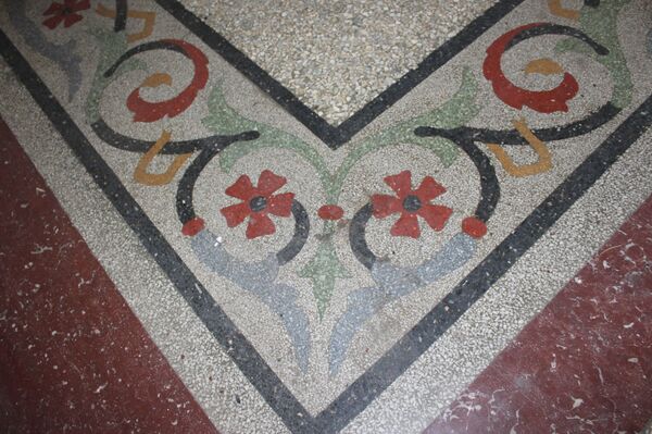 Пароход с подсолнухами: история Доходного дома тифлисского нефтяного магната - Sputnik Грузия