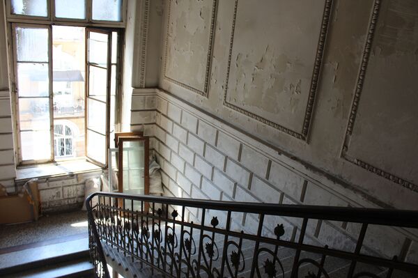 Пароход с подсолнухами: история Доходного дома тифлисского нефтяного магната - Sputnik Грузия