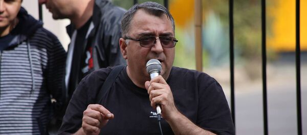 პროფკავშირების გაერთიანების თავმჯდომარის მოადგილე თამაზ დოლაბერიძე პროფკავშირების გაერთიანების თავმჯდომარის მოადგილე თამაზ დოლაბერიძე - Sputnik საქართველო