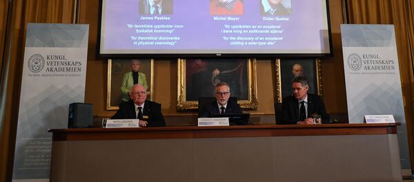 Обьявление лауреатов Нобелевской премии по физике 2019 в Стокгольме - Sputnik Грузия