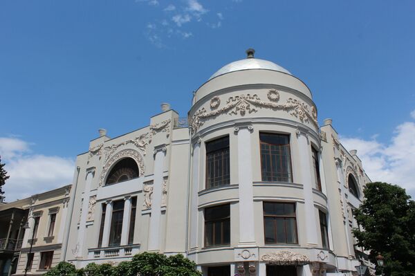 Аполло - судьба последнего из старейших кинотеатров Тбилиси - Sputnik Грузия