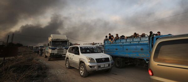 Ситуация на границе Турции и Сирии. Последствия бомбардировки со стороны Турции. Жители Сирии покидают зону боев - Sputnik Грузия