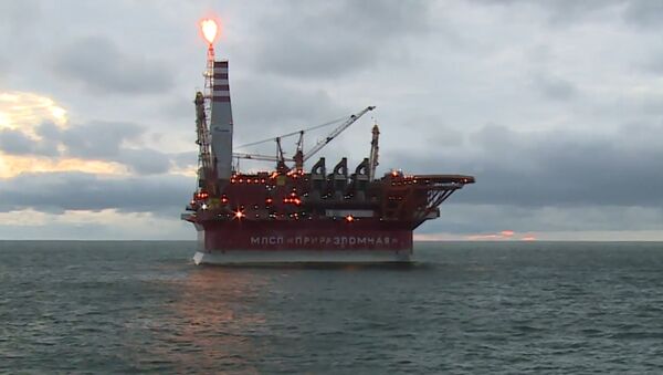 Как Россия добывает нефть в Арктике - видео - Sputnik Грузия