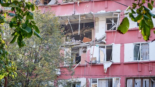 Страшные последствия взрыва бытового газа в квартире многоэтажного жилого дома на проспекте Гурамишвили - Sputnik Грузия