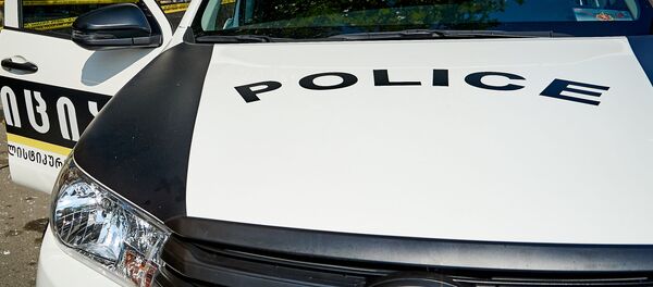 Криминальная полиция на месте расследования преступления Криминальная полиция на месте расследования преступления - Sputnik Грузия