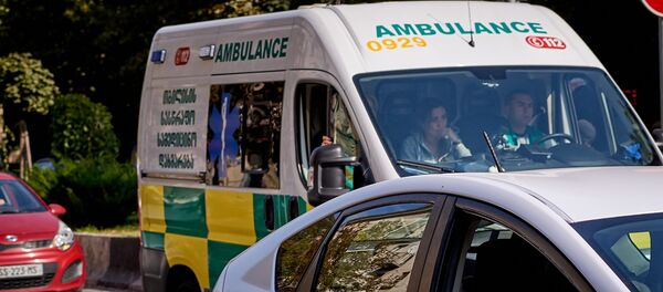 Бригада Скорой медицинской помощи 112 на выезде - Sputnik Грузия