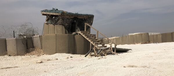 Брошенная военная база США на северо-востоке Сирии - Sputnik Грузия